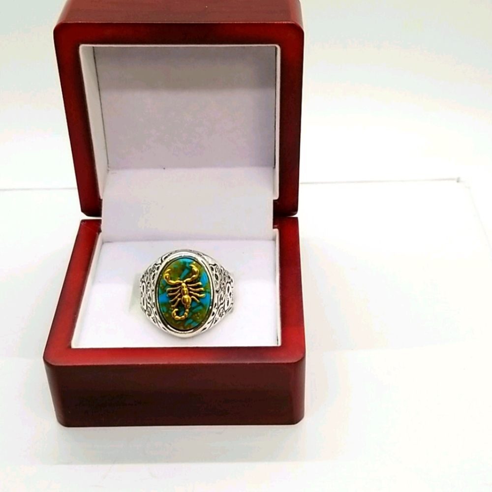 Mans ring